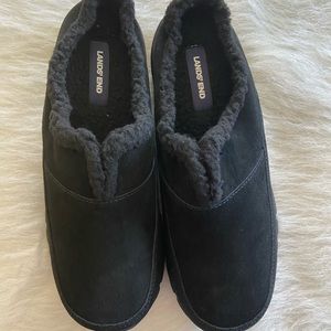 Lands’ End All Weather Suede Clog Black